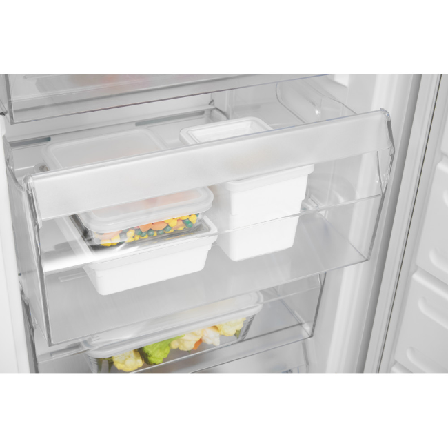 Hotpoint Built-in Upright Freezer 209lt - White | HF1801EF2UK - Image 7 Hotpoint Built-in Upright Freezer 209lt - White | HF1801EF2UK - Image 7