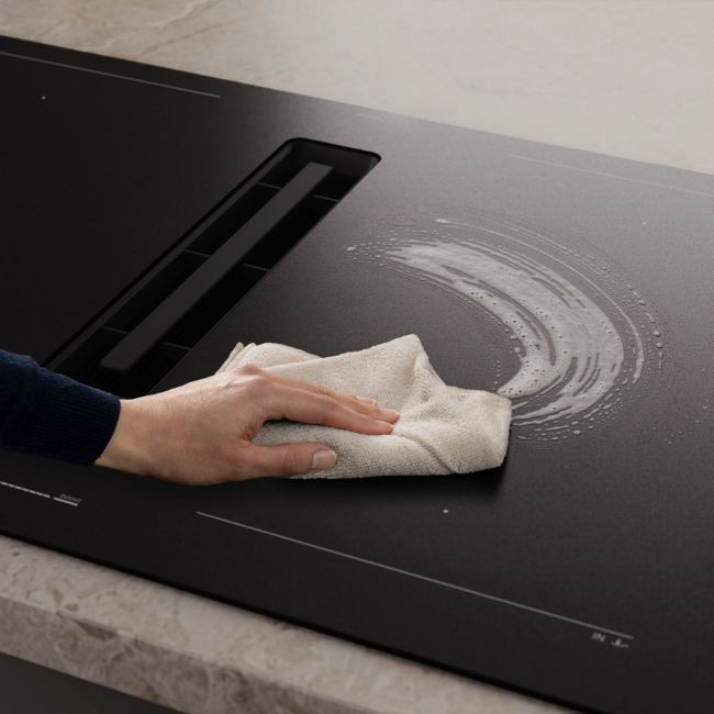 Siemens IQ700 Induction Hob with Integrated Ventilation System - Matt Black | EX81AHL26E - Image 11