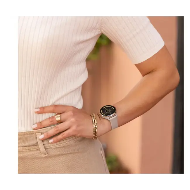 Garmin Venu 3S Smartwatch | Soft Gold Rose Case | 010-02785-03 - Image 3