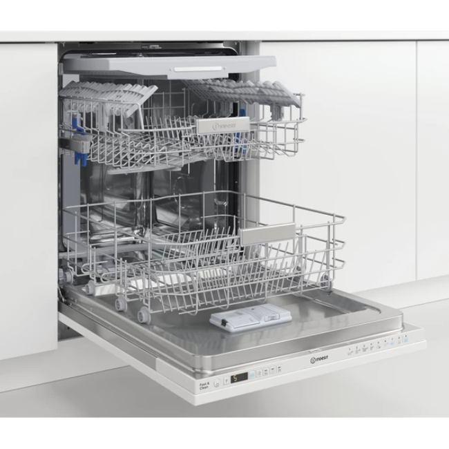 Indesit Built-in Dishwasher 14 Place Settings & 9 Programmes | DIO 3T131 FE UK Indesit Built-in Dishwasher 14 Place Settings & 9 Programmes | DIO 3T131 FE UK