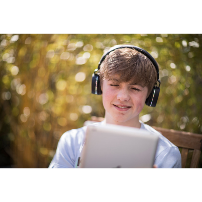 AV:Link Wireless Bluetooth Headphones - Black | AVL-100550 - Image 3