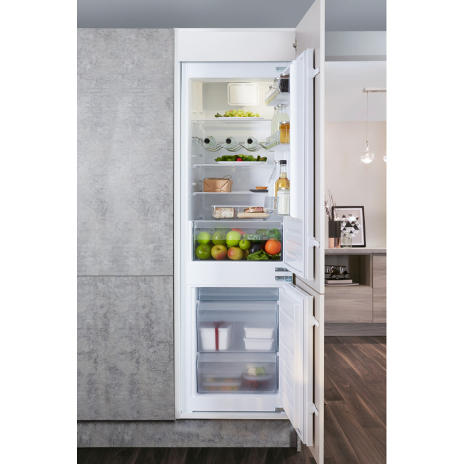 Hotpoint Built In  Fridge Freezer - White | HMCB70302UK - Image 2