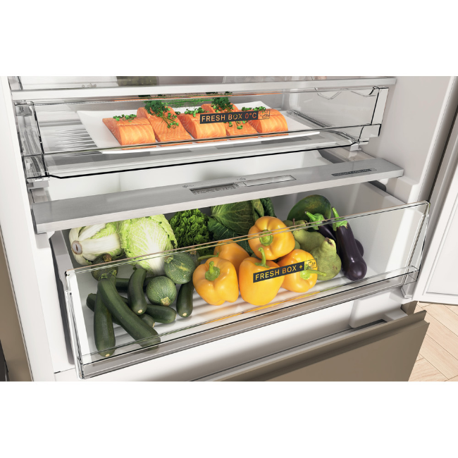 Whirlpool Built-in Total No Frost Fridge Freezer - White | WHSP70T122UK - Image 9