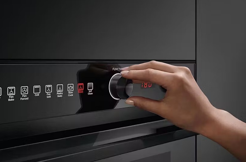 Fisher & Paykel Series 7 Built-in Single Oven - Black | OB60SD9PB1 - Image 6