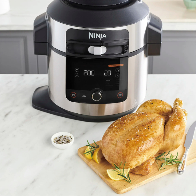 Ninja Foodi 11-in-1 SmartLid Multi-Cooker 6L OL550UK NINJA-OL550UK