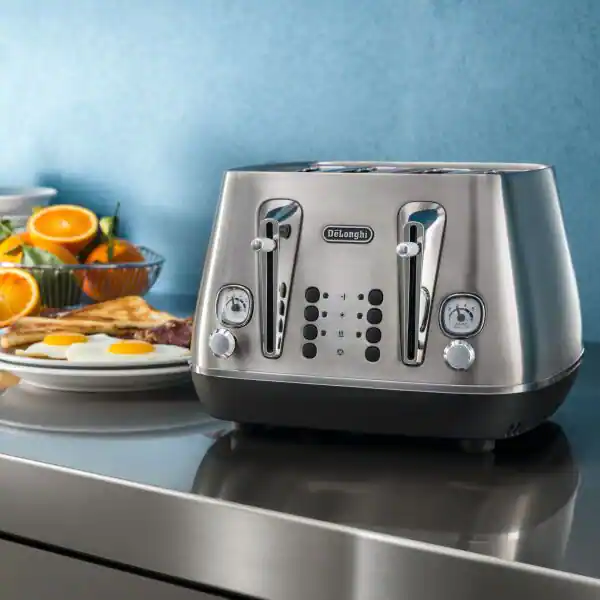 Delonghi Distinta X Silver 4 Slice Toaster - Stainless Steel | CTI4003.M - Image 4