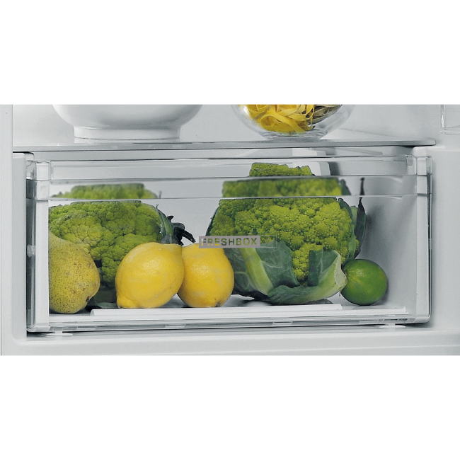Whirlpool freestanding fridge freezer - White | W5821EWUK - Image 9