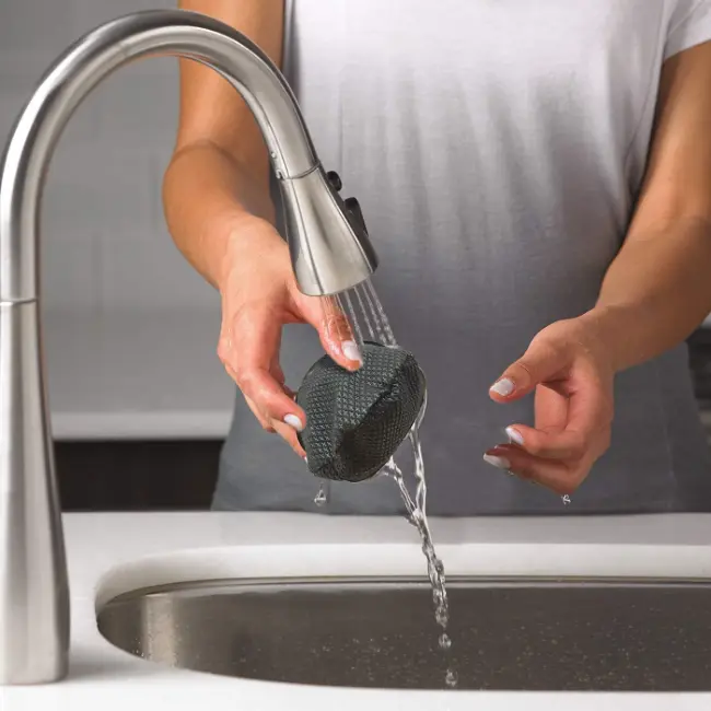 Shark Classic Handheld Pet Vacuum | CH950UKT - Image 7