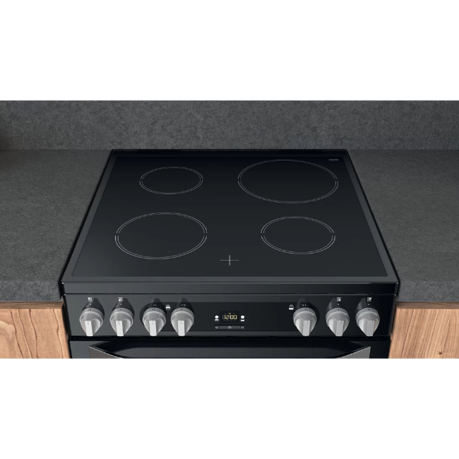 Hotpoint 60cm Cooker with Ceramic Hob - Black | HDM67V9HCB/U - Image 4