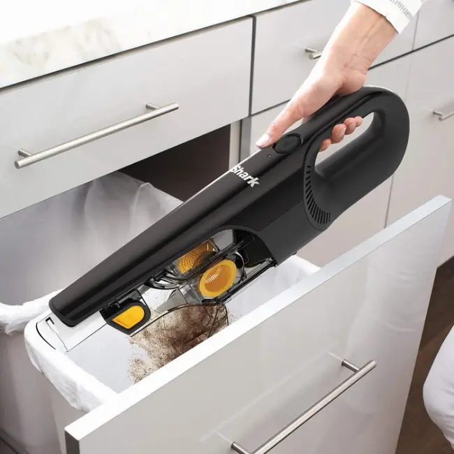 Shark Classic Handheld Pet Vacuum | CH950UKT - Image 6