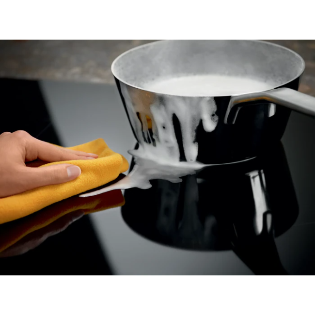 Electrolux 300 Induction Hob 60cm - Black | LIB60420C - Image 7