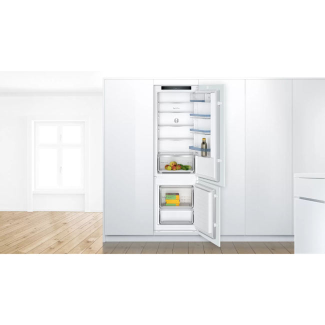 Bosch Serie 4 Built-in Fridge Freezer LowFrost | KIV87VSE0G - Image 3