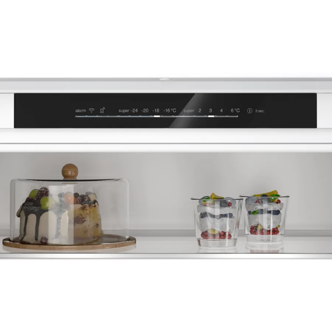 Siemens IQ100 Built-in Fridge-Freezer Sliding Hinge - White | KB96NNSEO - Image 2