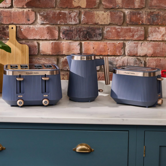 Russell Hobbs Bronte Kettle 1.7 Litres | Navy Blue | 26752 - Image 5