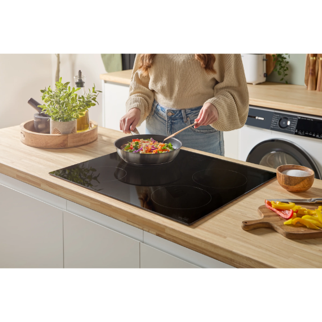 Bosch Series 4 Induction Hob 60 cm Surface Mount - Black | PIE631BB5E - Image 7