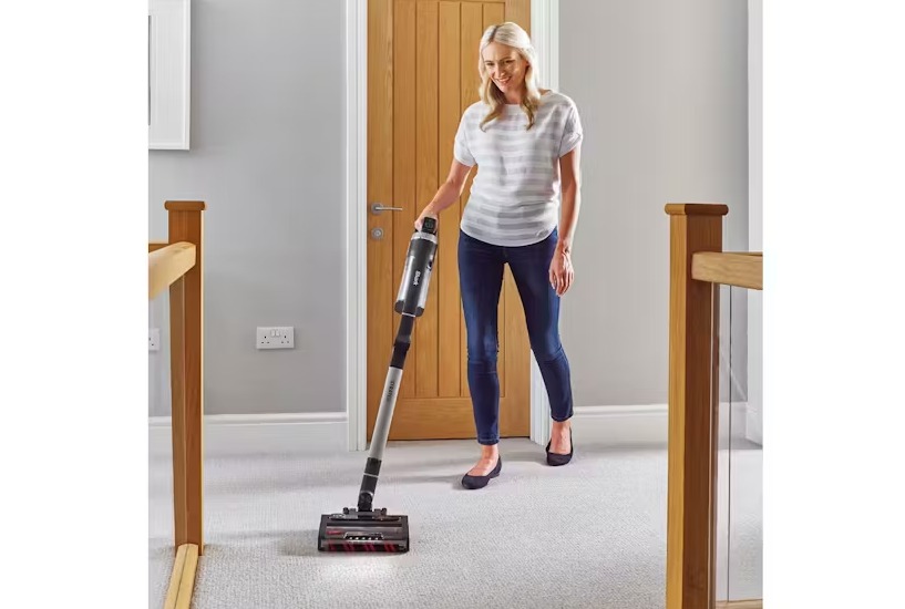 Shark Stratos Anti Hair Wrap Plus Pet Pro Cordless Vacuum - Double Battery | IZ420UKT - Image 7