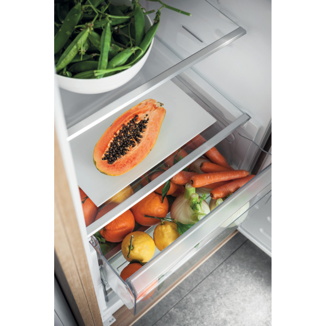 Hotpoint  Built-In Larder Fridge 314l - White | HS18012UK - Image 7