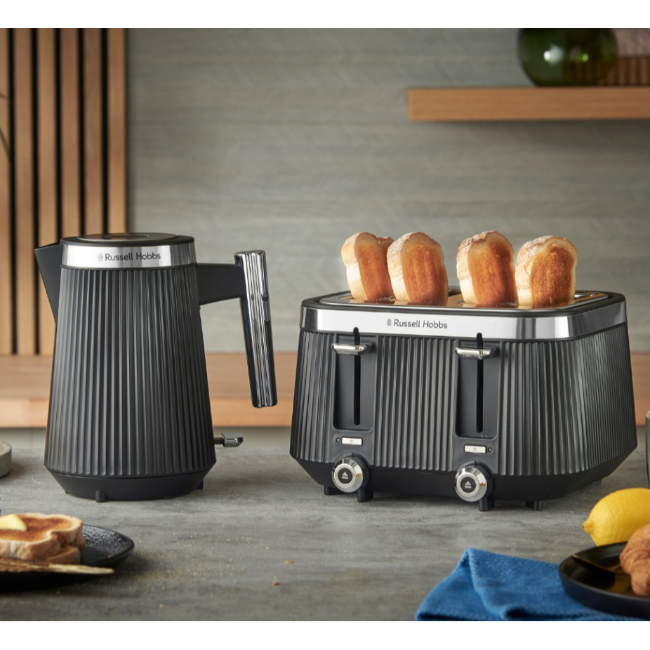 Russell Hobbs Bronte  Kettle 1.7l | Black | 26750 - Image 5