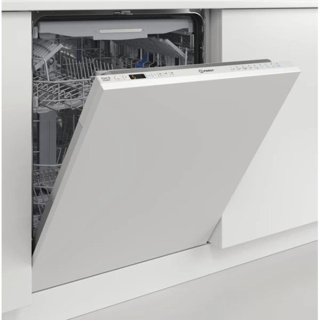 Indesit Built-in Dishwasher 14 Place Settings & 9 Programmes | DIO 3T131 FE UK - Image 6 Indesit Built-in Dishwasher 14 Place Settings & 9 Programmes | DIO 3T131 FE UK - Image 6