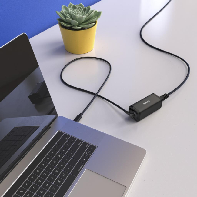 Hama 65W USB-C Universal Laptop Charger | 542618 - Image 2
