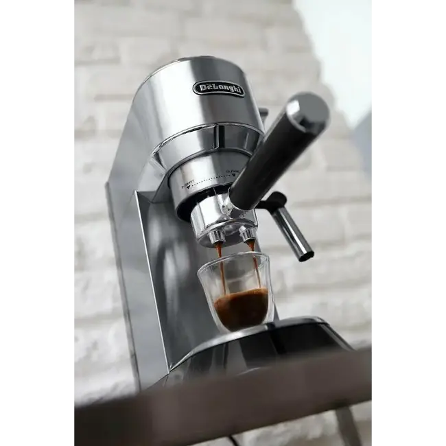 Delonghi Dedica Barista Espresso Machine & Cappuccino Maker Bundle Pack | ECKG6820.M - Image 5