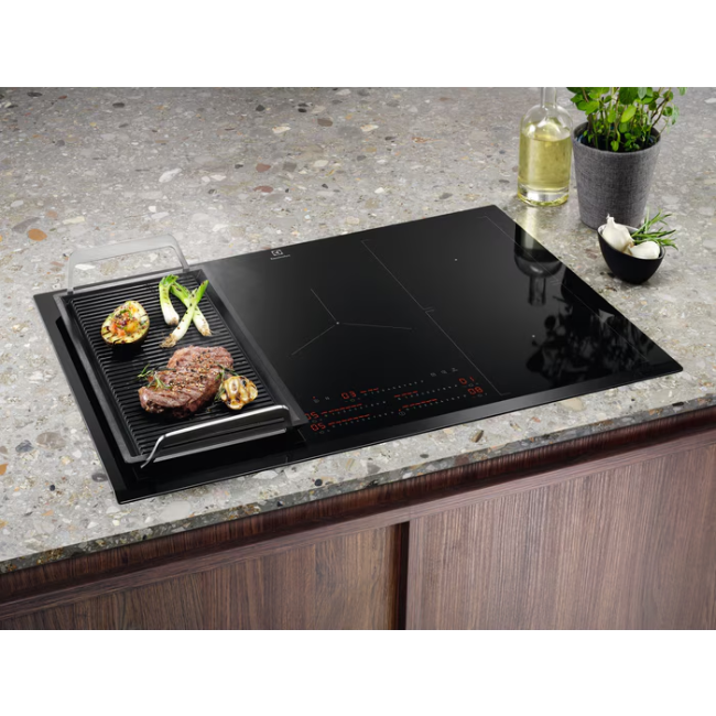 Electrolux Induction Hob 80cm 5 Zone - Black | EIV84550 - Image 7