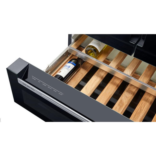 Siemens iQ700 NoFrost French Door Fridge Freezer with Glass Door in Black | KF96RSBEA - Image 3