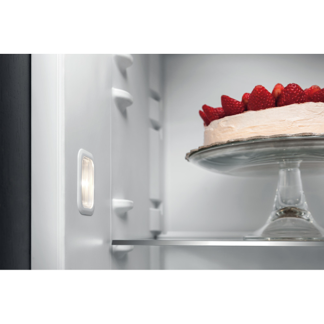 Whirlpool Integrated Larder Fridge 314l - White | ARG1808322 - Image 4