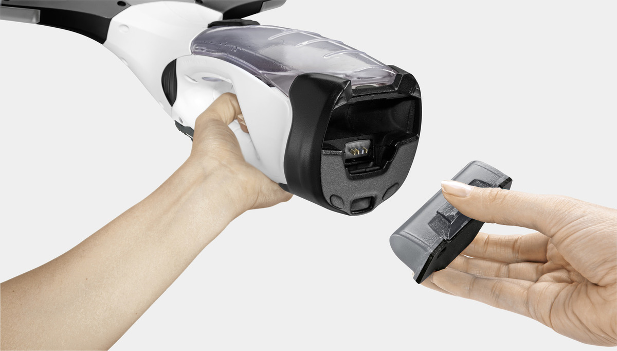 Karcher WV5 Plus Window Vac - White | 1.633-708.0 - Image 3