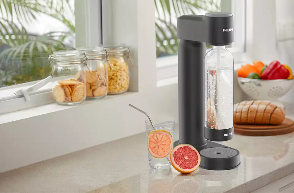 Philips GoZero Soda Maker - Black | ADD4901BK - Image 3 Philips GoZero Soda Maker - Black | ADD4901BK - Image 3