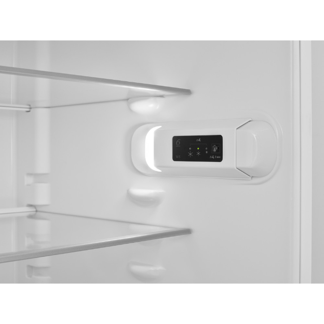 Whirlpool freestanding fridge freezer - White | W5821EWUK - Image 5