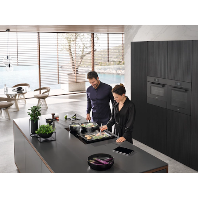 Miele Vented Induction Hob 80cm - Black | KMDA7473FL-U - Image 5 Miele Vented Induction Hob 80cm - Black | KMDA7473FL-U - Image 5