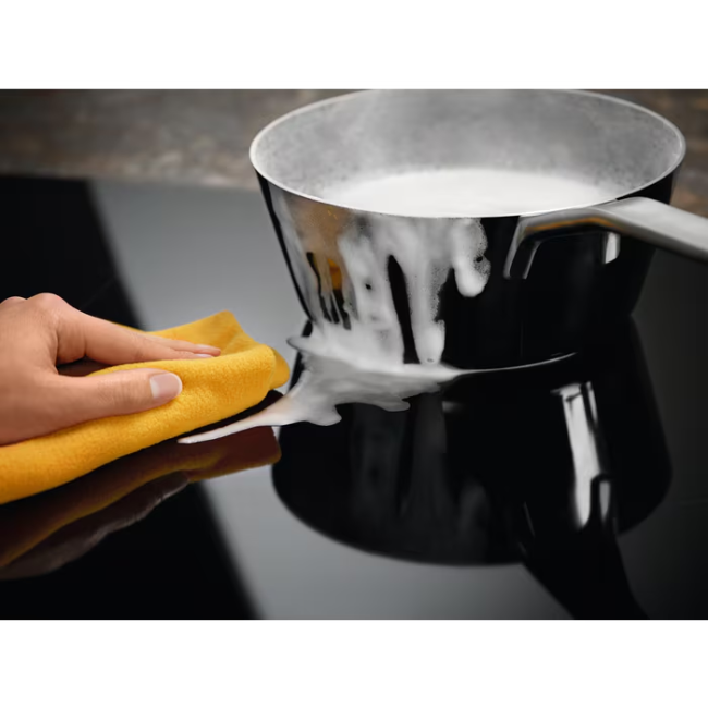 Electrolux Induction Hob 60cm - Black | KIV644 - Image 7