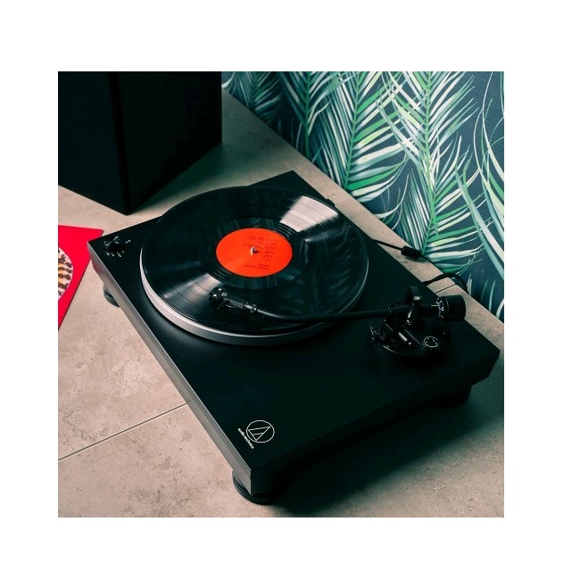 Audio-Technica Direct Drive Turntable - Black | LP5X - Image 3