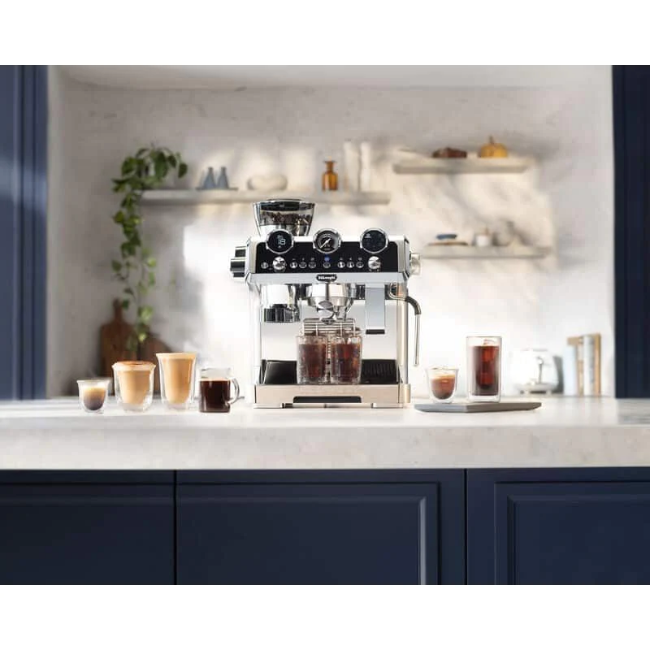 DeLonghi La Specialista Maestro Hot & Cold Brew Bean To Cup Coffee Machine - Silver | EC9865.M - Image 5 DeLonghi La Specialista Maestro Hot & Cold Brew Bean To Cup Coffee Machine - Silver | EC9865.M - Image 5