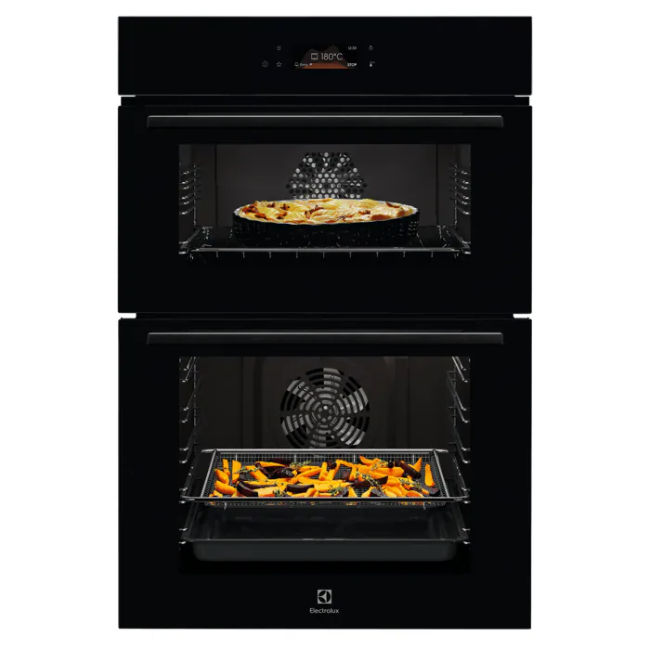 Electrolux 600 SurroundCook Catalytic Built-in Oven with Airfry - Black | KDFBCO8K