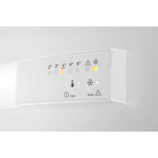 Electrolux Integrated Fridge Freezer 70:30 - White | LNS5LE18S - Image 3