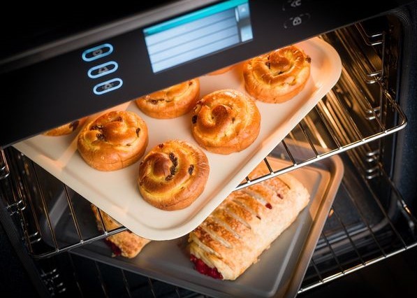 Rangemaster Built-In Single Oven With PyroClean | RMB610PBL/SS - Image 4