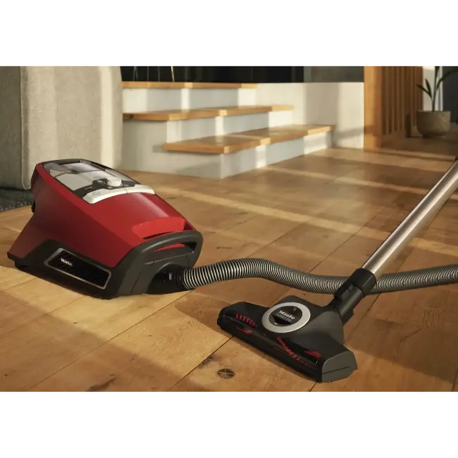 Miele Blizzard CX1 Cat and Dog Bagless Vacuum Cleaner | Red | 12034070 - Image 5