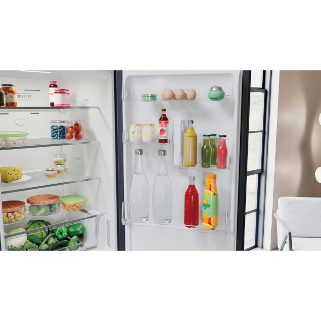 Hotpoint Freestanding Fridge Freezer - Black | H5X82OSK - Image 6