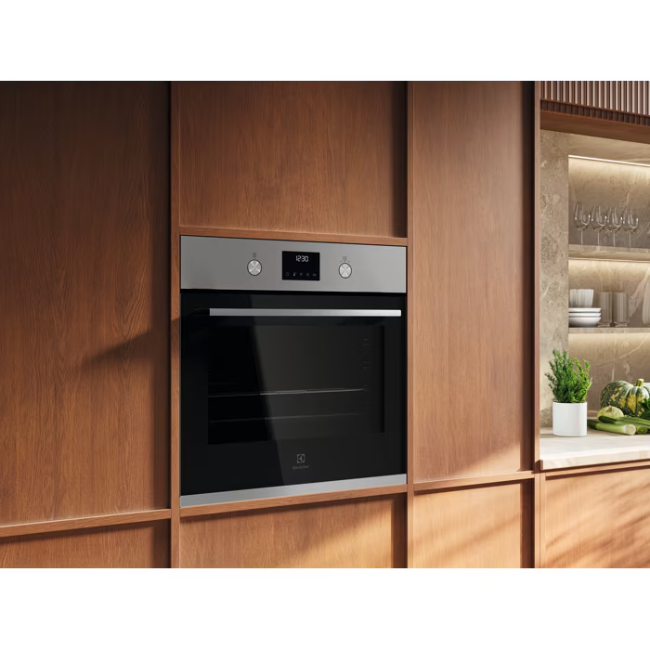 Electrolux 500 SurroundCook Pyrolytic Built-in Oven - Stainless Steel | KOFFP46TX - Image 7