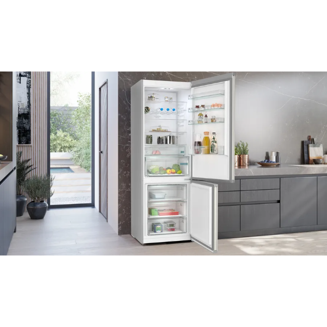 Siemens IQ300 Free-Standing Fridge-Freezer - Stainless Steel | KG49NXIDF - Image 6
