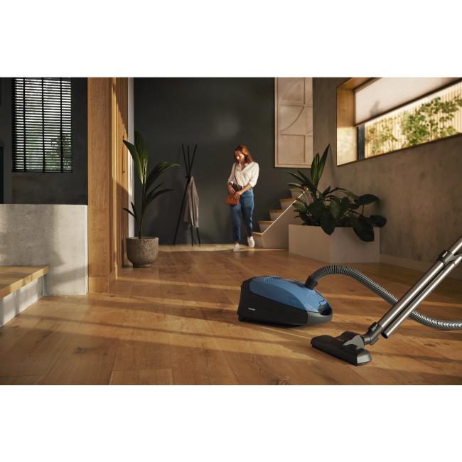 Miele C1 Junior Vacuum 800W - Blue | C1-JUN-BLUE - Image 5