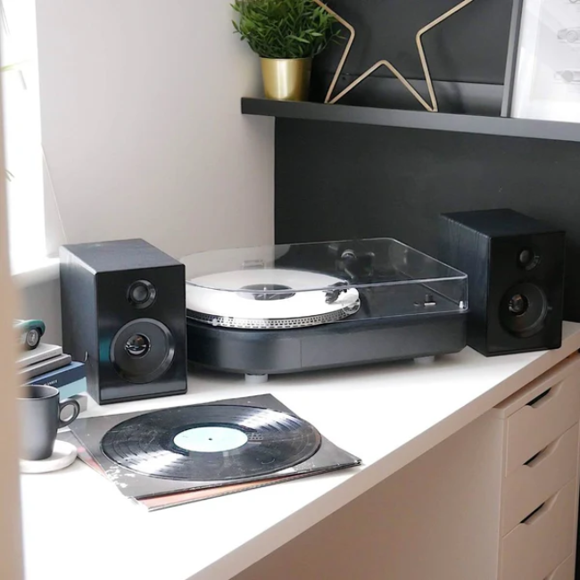 Steepletone Camden Luxury Record Player with Bluetooth - Black | CAMDEN2XPBLK - Image 3