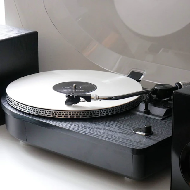 Steepletone Camden Luxury Record Player with Bluetooth - Black | CAMDEN2XPBLK - Image 4
