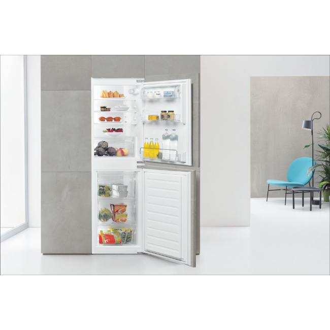 Whirlpool 6th Sense Built-in Fridge Freezer 50/50 | ART4550SF1 Whirlpool 6th Sense Built-in Fridge Freezer 50/50 | ART4550SF1