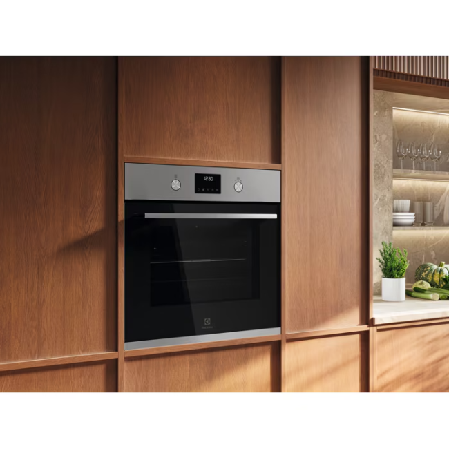 Electrolux 500 SurroundCook Pyrolytic Built-in Oven - Stainless Steel | KOFFP46TX - Image 6