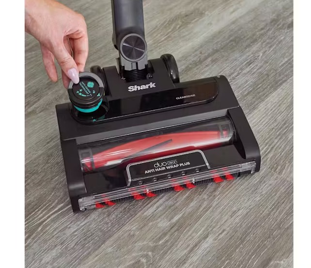 Shark Stratos Anti Hair Wrap Plus Pet Pro Cordless Vacuum - Double Battery | IZ420UKT - Image 9