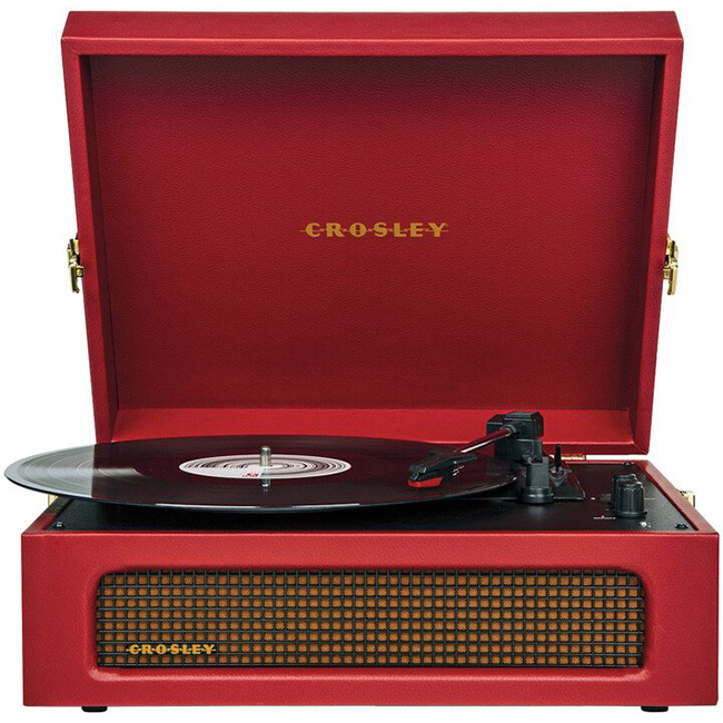 Crosley Voyager 2-Way Bluetooth Record Player - Burgundy | CR8017B-BUR Crosley Voyager 2-Way Bluetooth Record Player - Burgundy | CR8017B-BUR