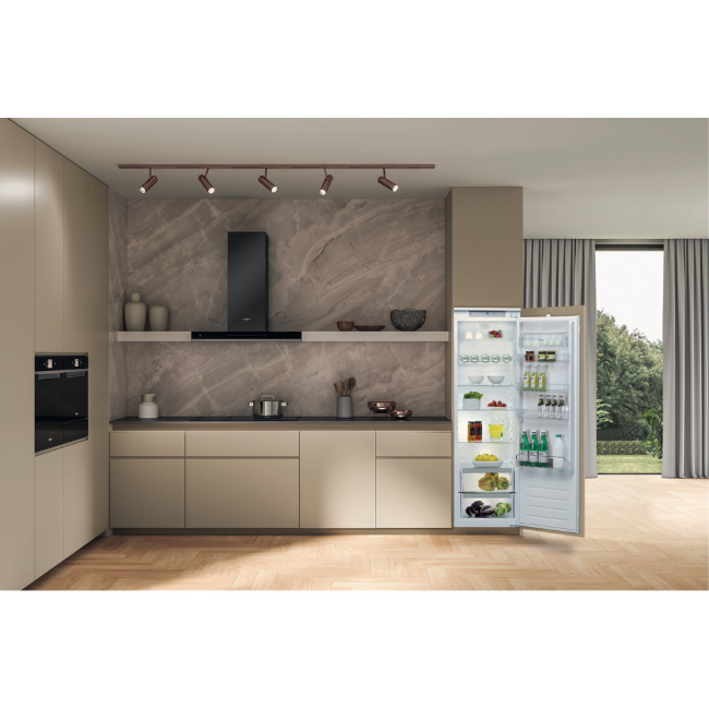 Whirlpool Integrated Larder Fridge 314l - White | ARG1808322 - Image 3 Whirlpool Integrated Larder Fridge 314l - White | ARG1808322 - Image 3